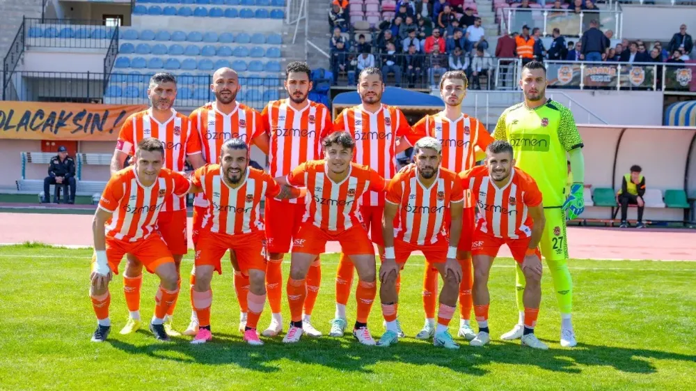Adana 1954 FK Şampiyonluğa Koşuyor.2-1