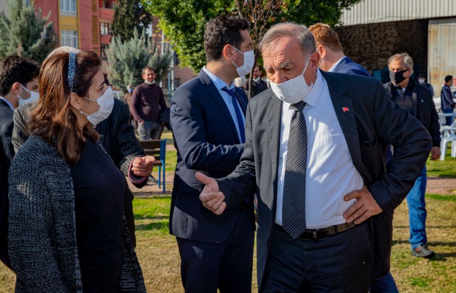 Akay, Aydınlar ve Barış Mahallelerinde
