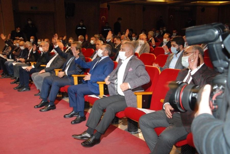 Adana Büyükşehir Belediye Meclisi komisyon üyeleri yeniden belirlendi