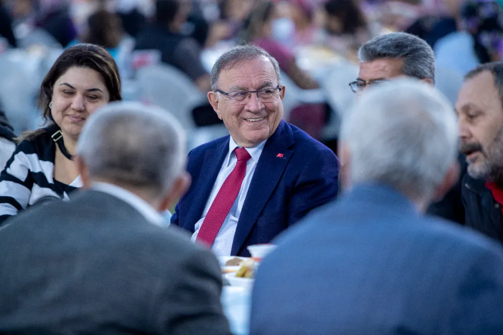 Seyhan toplu açılışa hazırlanıyor