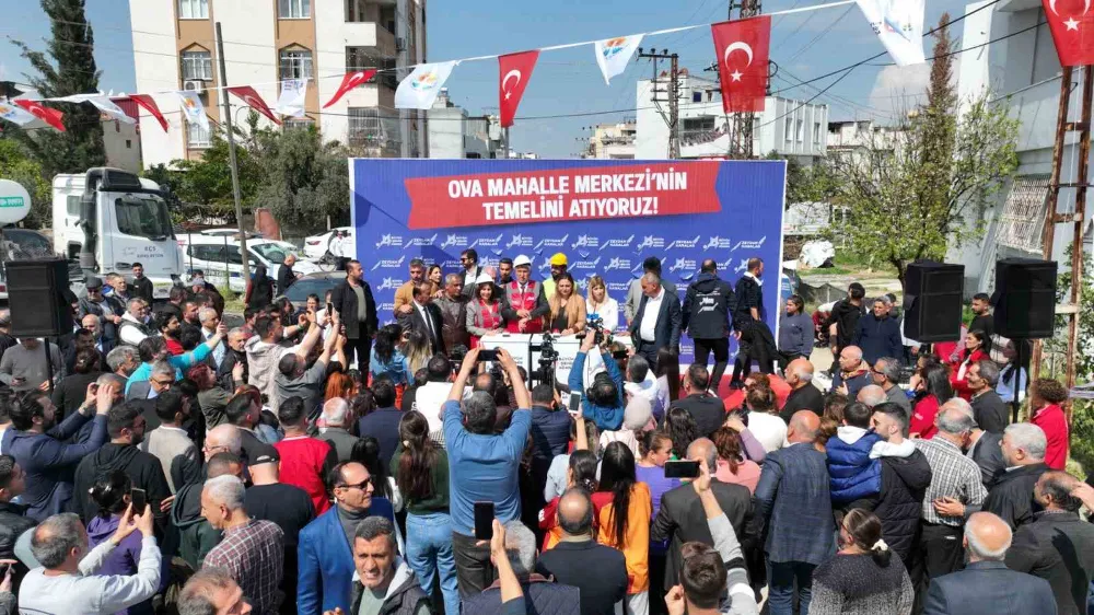 Adana Büyükşehir Belediye Başkanı Zeydan Karalar 