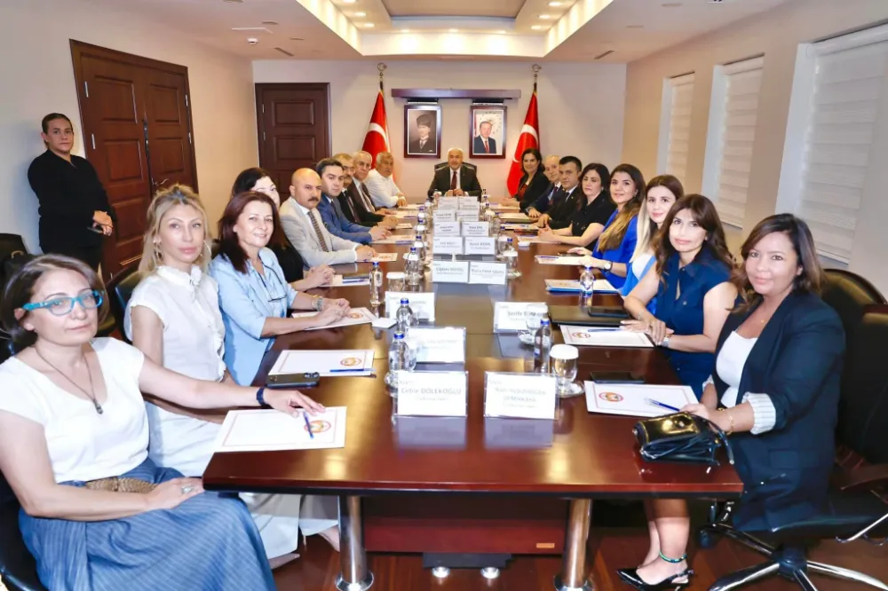 Vali Köşger, 