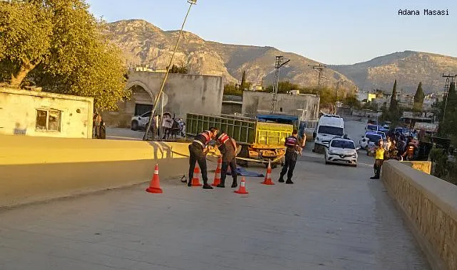 Traktör Römorku Yaşlı Adama Çarptı... Yaşlı Adam Hayatını Kaybetti..