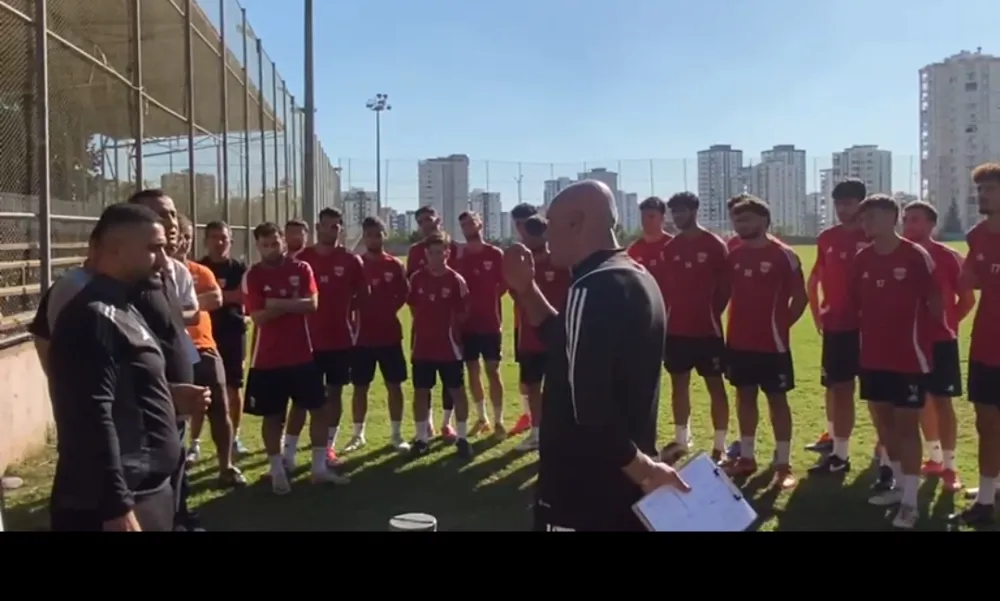 Adanaspor Taraftarın