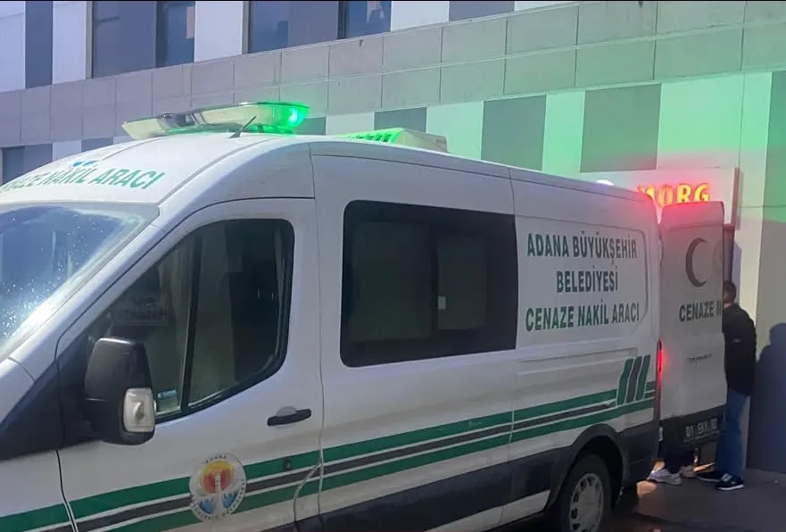 Otomobille Seyir Halindeyken Hayatını Kaybetti.