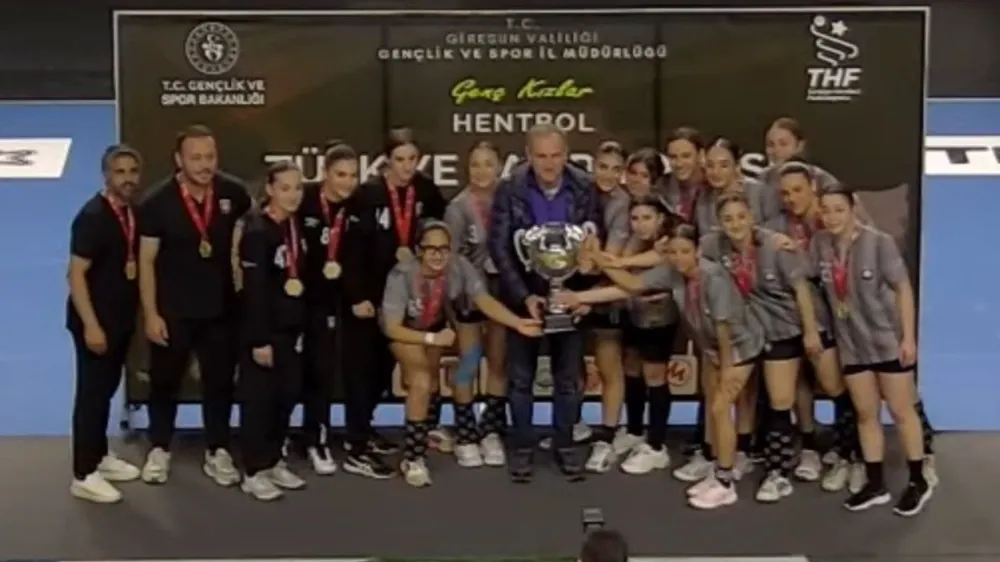Hentbol Genç Kızlar Türkiye Şampiyonasın