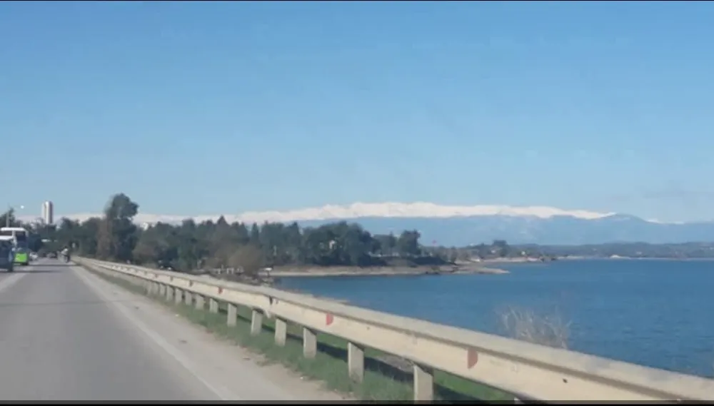 Adana...Seyhan Baraj Gölü seti araç trafiğine kapatıldı