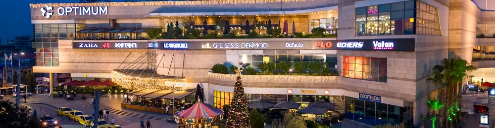 Adana Optimum AVM’den tartışmalı karar: 21 yaş altına yalnız giriş yasak.