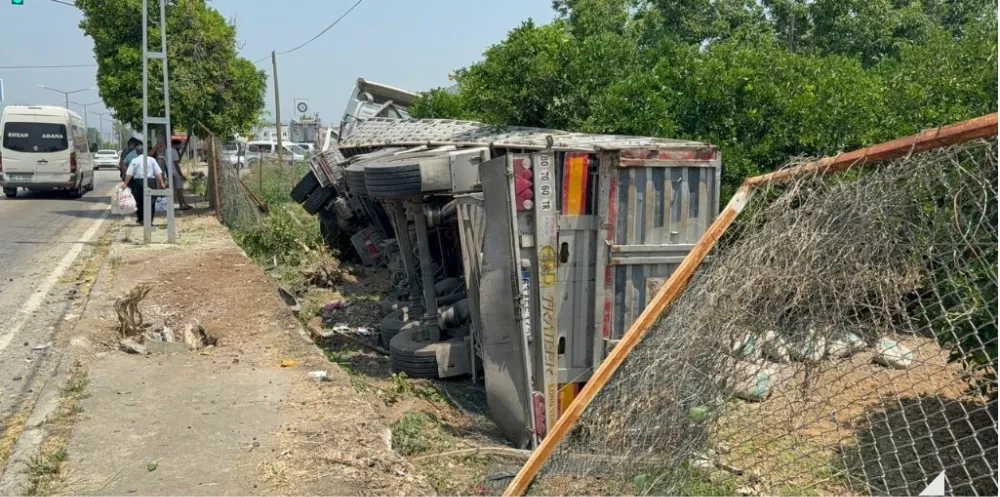 Adana Kozan . Zincirleme Trafik Kazası...