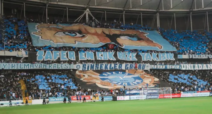 Trendyol 1. Lig 2025-2026 sezonunda Adana Demirspor’u, zorlu bir deplasman maratonu bekliyor. 