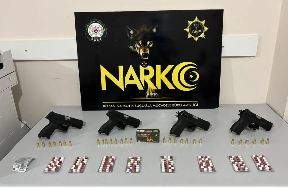 Polisten Kaçan Araçta Uyuşturucu ve Silah Çıktı..