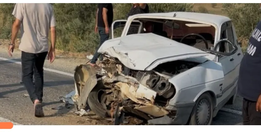 Karaisalı Salbaş Yolunda 2 Araç Motorsiklet ile Çarpıştı...