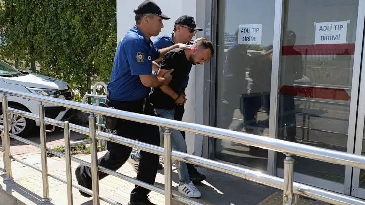 Aski Şantiyesinde İşçi