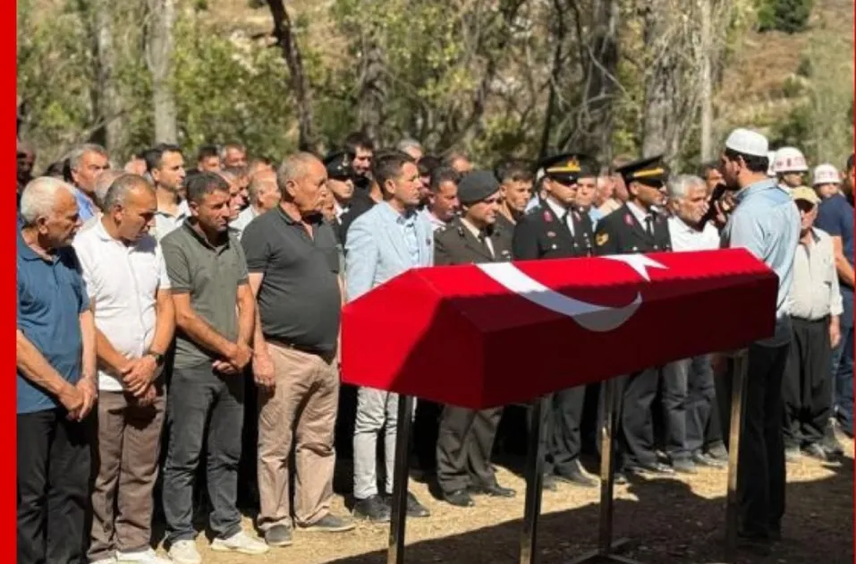 98 Yaşındaki Kore Gazisi Feke Son Yolculuğuna Uğurlandı 