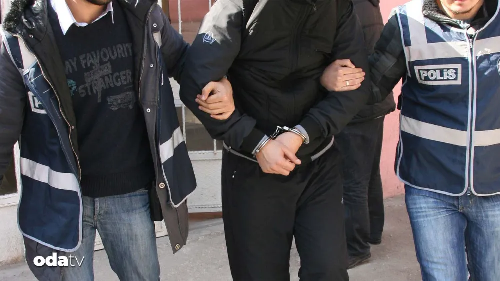 Adana’da sırt çantasından uyuşturucu çıktı: 15 yıl ceza aldı