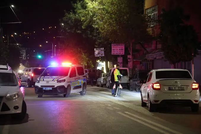 Adana'da Tekel bayisine silahlı saldırı: 2 yaralı