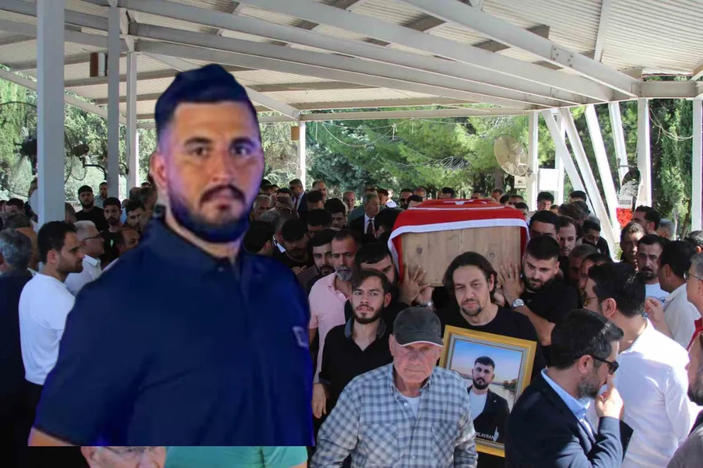 Gemideki faciada hayatını kaybeden Adanalı genç, feryatlar ve ağıtlarla son yolculuğuna uğurlandı