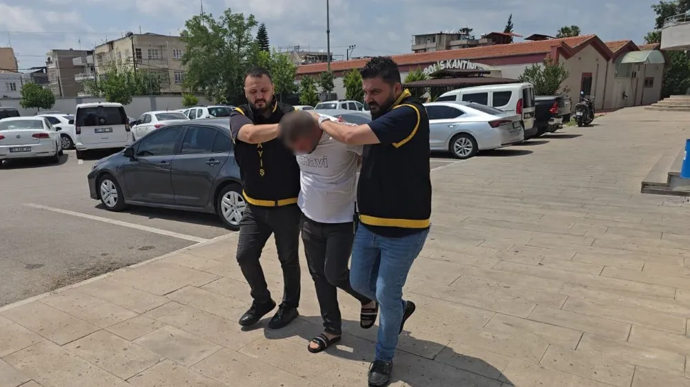 Adana'da 12 yaşındaki çocuğu suça sürükledi. Pazarda yankesicilik yaptırdı