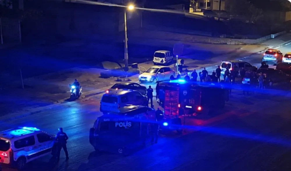 Adana Rüzgarlı Tepe'de silahlı saldırı! Biri kadın 3 kişi hayatını kaybetti