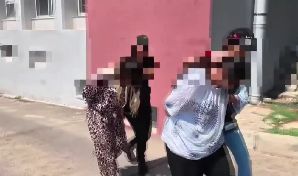 Adana’da kadın kuryelerin Midesinden 140;Kapsül Uyuşturucu Yakalandı 