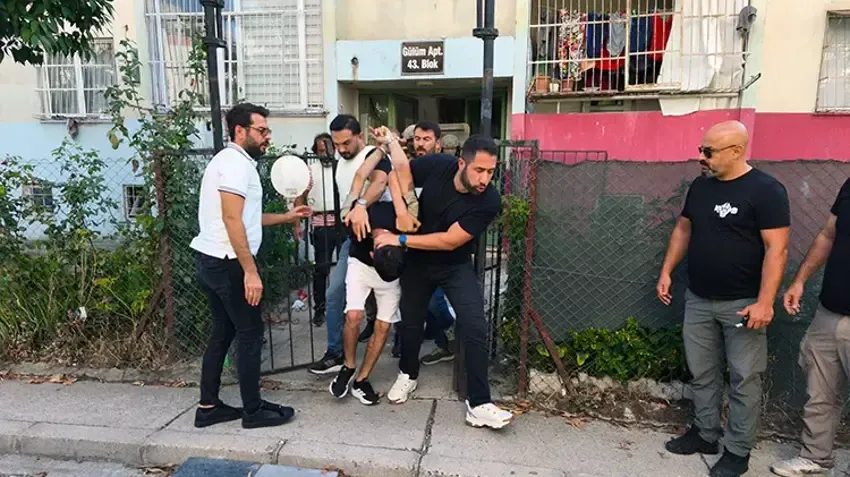 Adana'da polise el bombası ve tabancayla direnen firari hükümlü operasyonla yakalandı